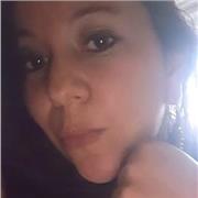 Profesora en filosofía, ciencias humanas, sociales y administración imparte clases y asesora trabajos de grado en secundaria y estudios superiores